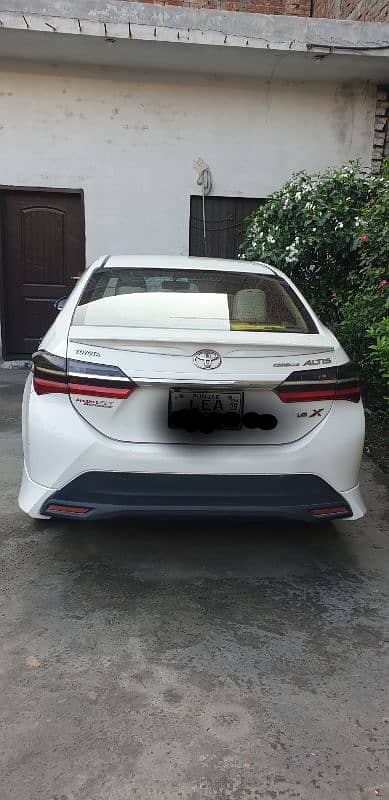 Toyota Corolla Altis 2019 3