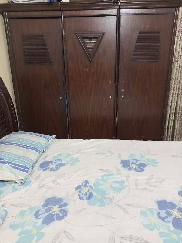 Double Bed with Mattress plus 3 Door Cupboard 6