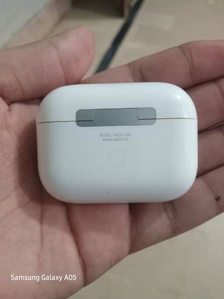 Airox 300 AirPods Pro 1