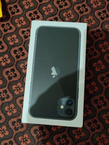 iphone 11 64gb compelete box 0