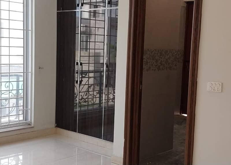 10 Marla House Available For Rent In EDEN City Lahore 14