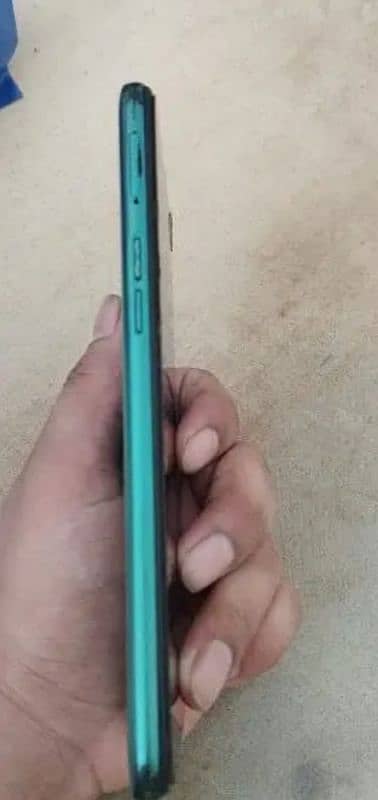 realme 5i 4ram 64 rom urjant sale pyso ki zarort hy k 2