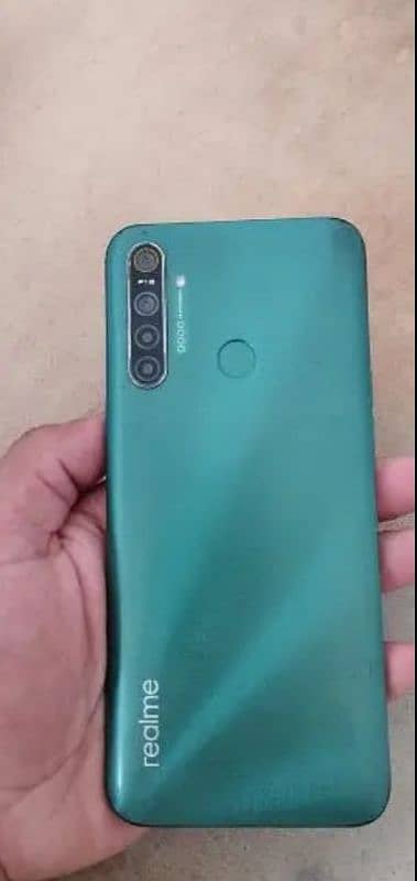 realme 5i 4ram 64 rom urjant sale pyso ki zarort hy k 3