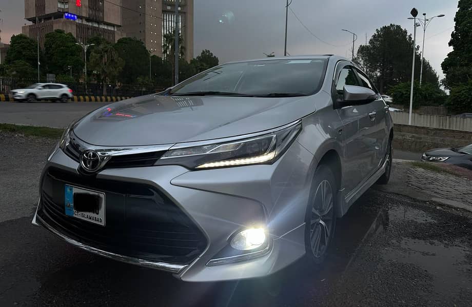 Toyota Corolla Altis 2022 Altis 1.6 special edition 0