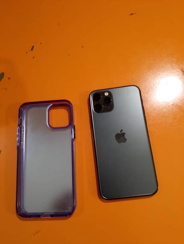 iPhone 11pro jv non pta 64gb 8