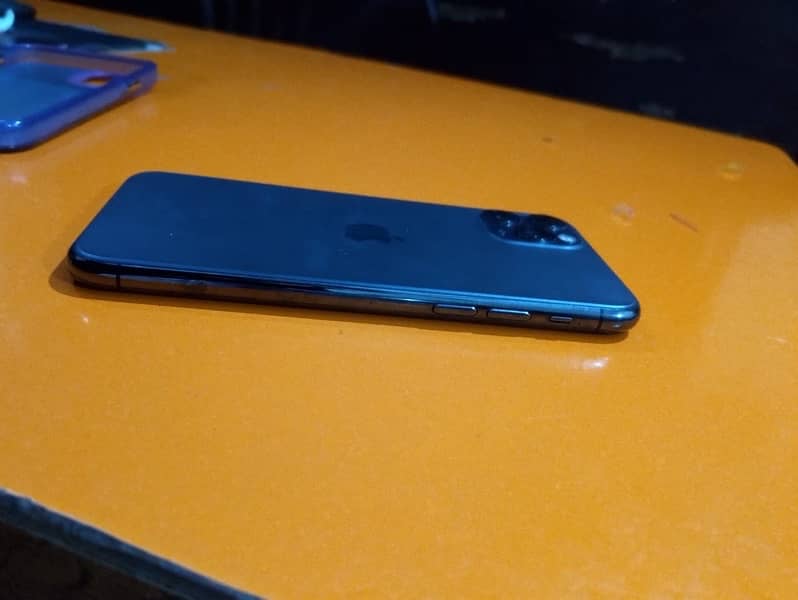 iPhone 11pro jv non pta 64gb 12