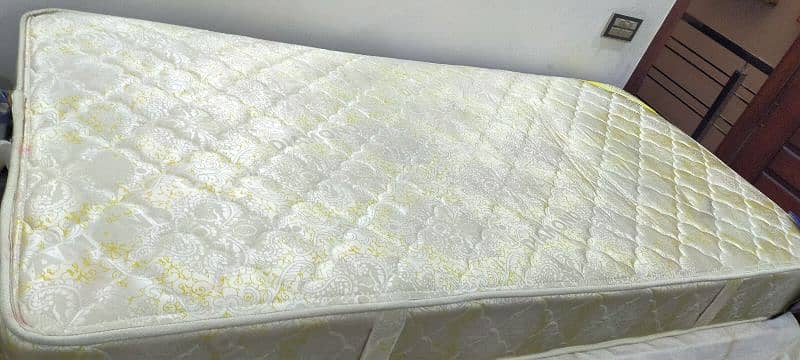 Diamond Victoria Spring mattress-2 pieces 3