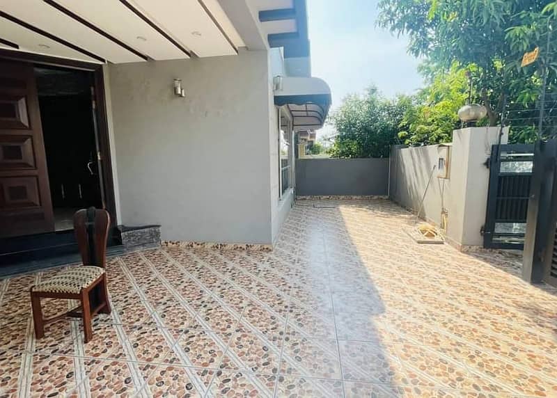 10 Marla House Available For Rent In Air Avenue Lahore 20