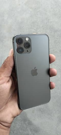 I phone 11 pro 0