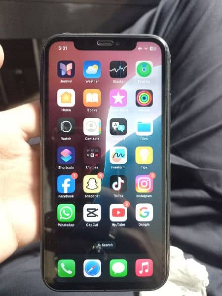 Iphone 11 Black Colour Urgent Sale 2