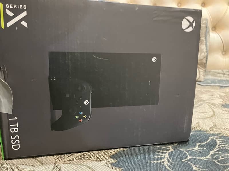 XBOX SERIES X (Brand New) 12