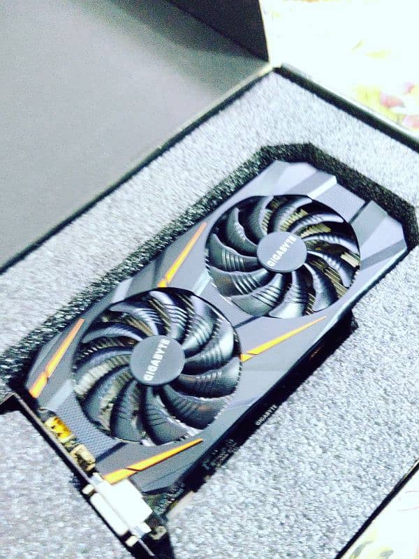 Gigabyte GeForce GTX 1060*6GB 2