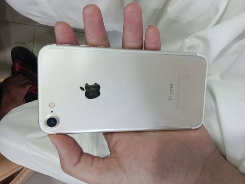 iphone 7 pta 32 gb 1