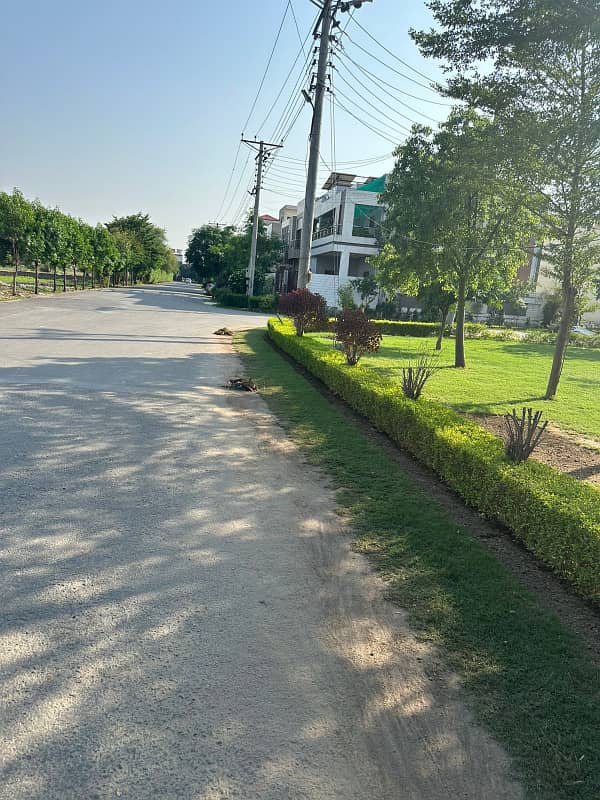 10 Marla Plot for Sale in Block N2, Izmir Town, Main Canal Road, Lahore 0