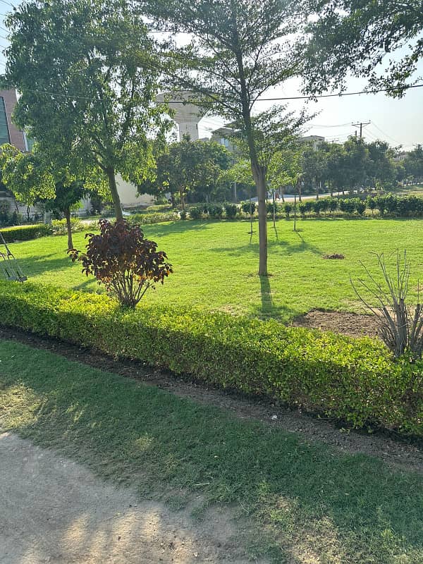 10 Marla Plot for Sale in Block N2, Izmir Town, Main Canal Road, Lahore 1