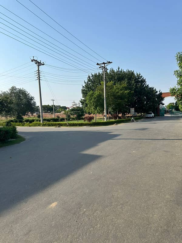 10 Marla Plot for Sale in Block N2, Izmir Town, Main Canal Road, Lahore 10