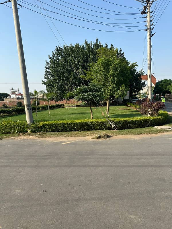 10 Marla Plot for Sale in Block N2, Izmir Town, Main Canal Road, Lahore 12