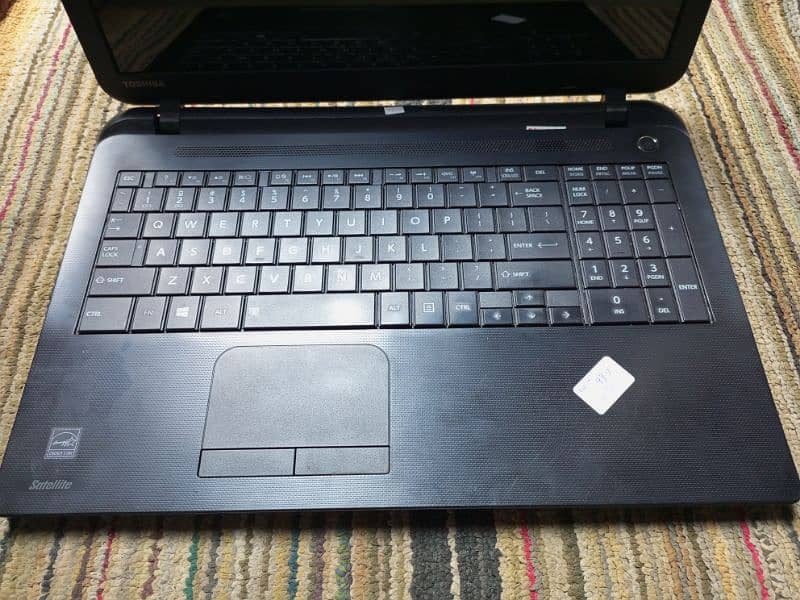 Toshiba satelite c55 laptop 2