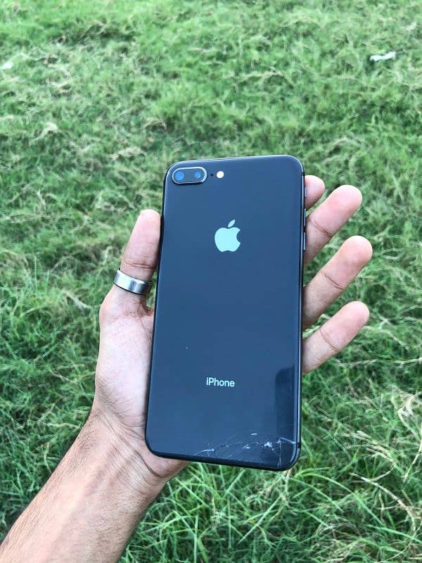 iphone 8 plus 64GB PTA Approved 3