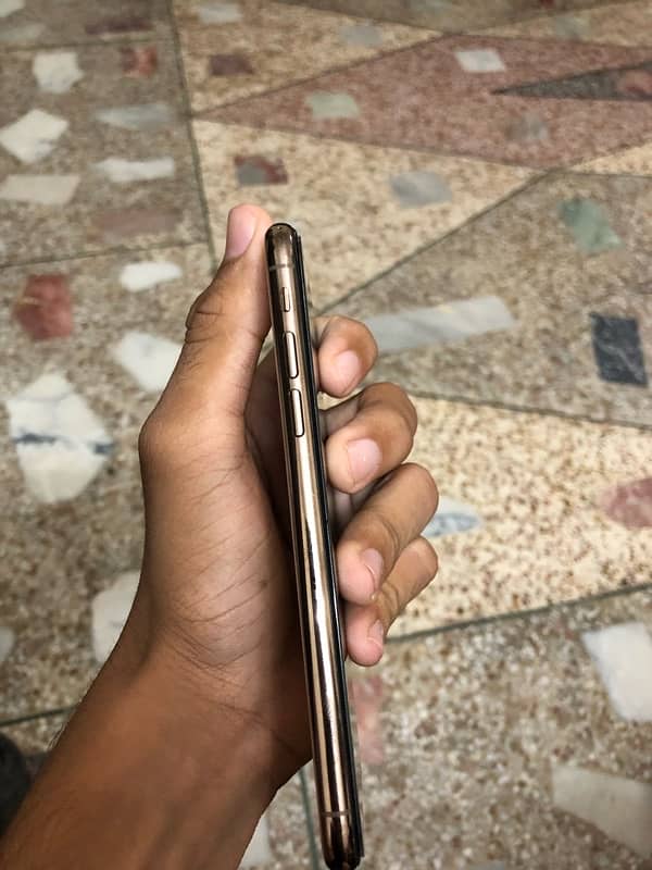 Apple iphone xs 64gb non pta never opened 9