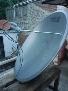 Satellite Dish 4 ft + 3 pin LNB + Receiver