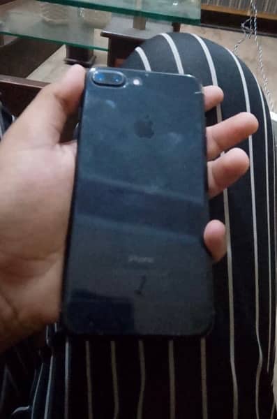 iphone 7 plus 256 gb pta approved 1