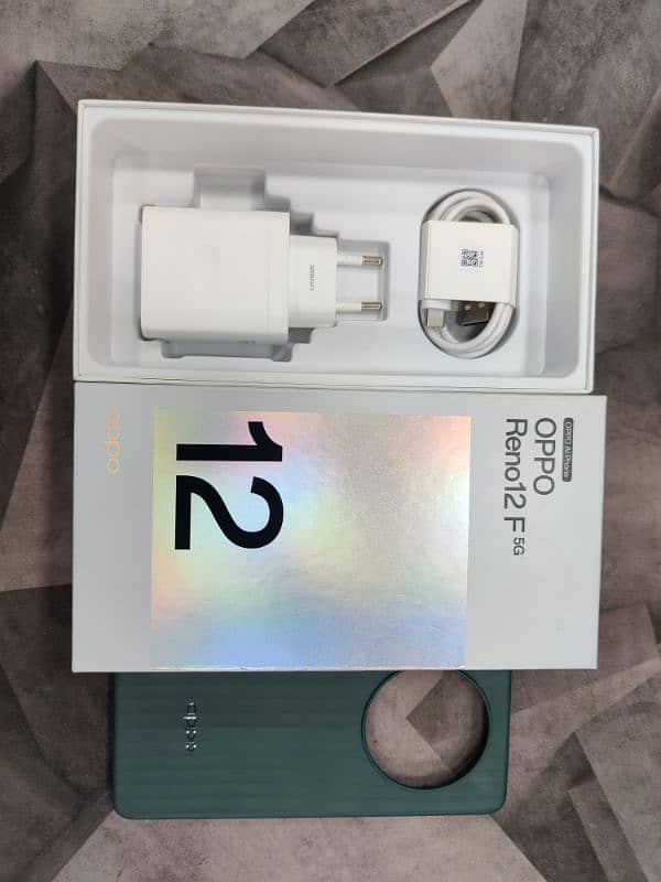 Oppo Reno 12F 5G 12/256 for sale 3