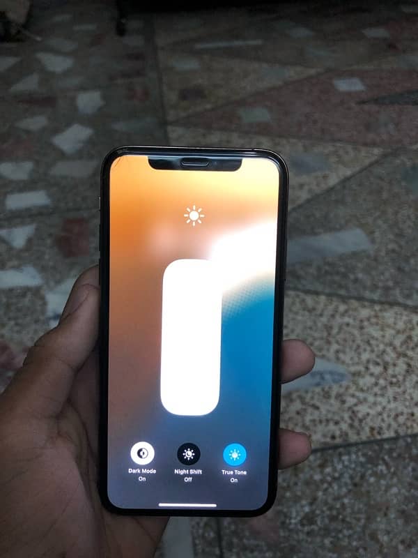 Apple iphone xs 64gb non pta 1