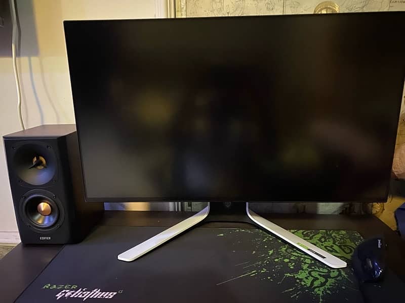 Alienware / Gaming Monitor / Dell Alienware Monitor /Alienware Monitor 0