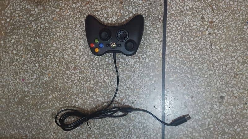 xbox 360 fat jailbreakon 47 games in good condition 3