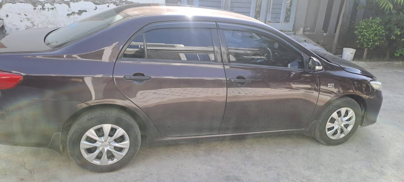 Toyota Corolla GLI 2012 1.6 Auto 7