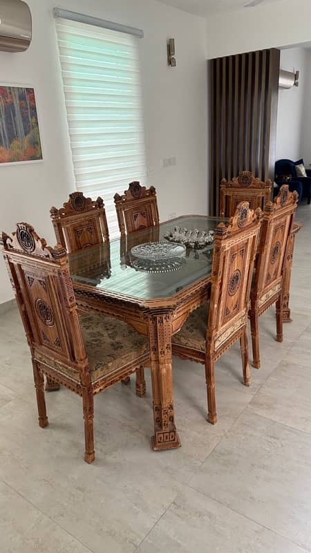 designer dining table 1