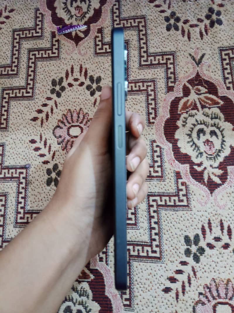 REAL ME NOTE 50, 5 MONTHS USED 10/10 CONDITION 1