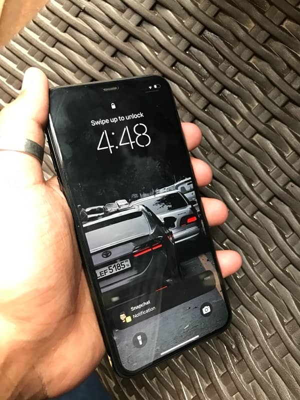 Iphone 11 pro max 512GB factory unlocked 2