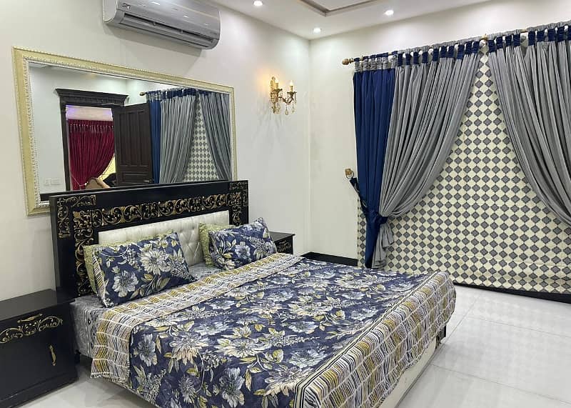 Separate Entry 1 Kanal Furnished Upper portion Available For rent In DHA PHASE 6 Lahore 3