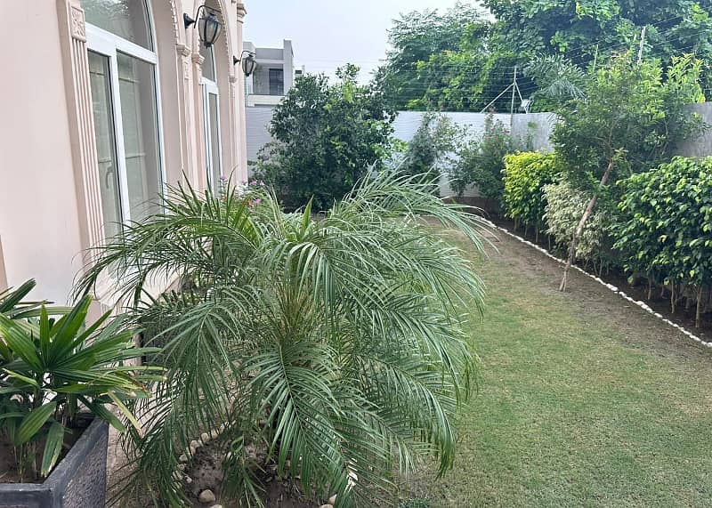 Separate Entry 1 Kanal Furnished Upper portion Available For rent In DHA PHASE 6 Lahore 14