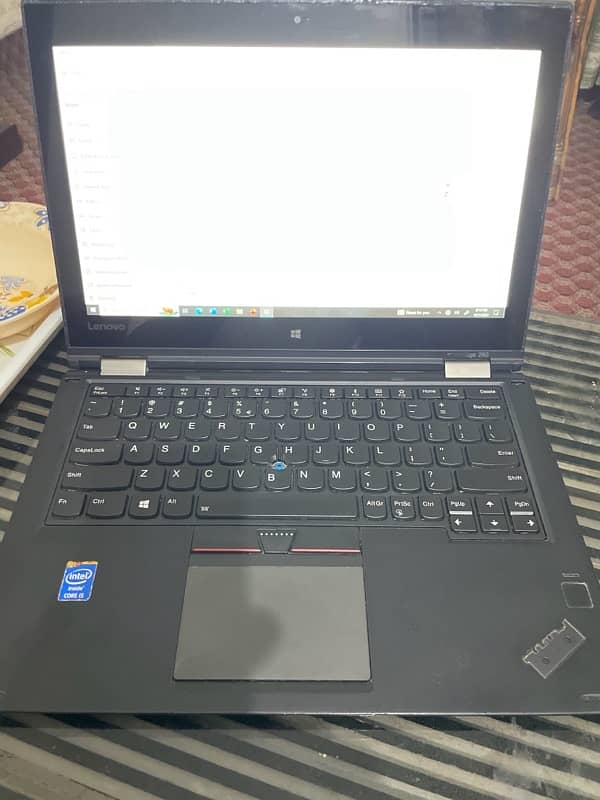 Lenovo Yuga 260 x360 Touch Core I5-6th Gen 256Gb SSD 3