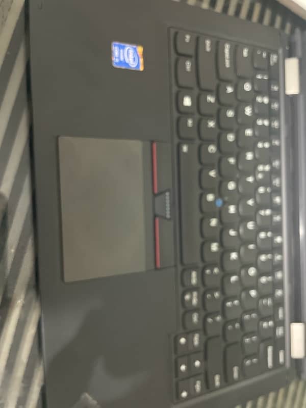 Lenovo Yuga 260 x360 Touch Core I5-6th Gen 256Gb SSD 4