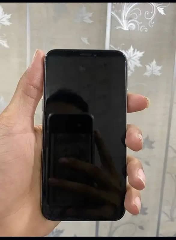 iPhone X 256 GB non PTA 3