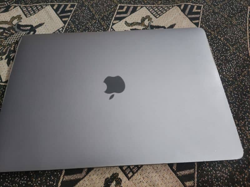 Macbook pro 2019 3