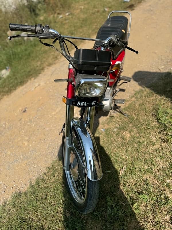 Honda 125 Good Condition 3