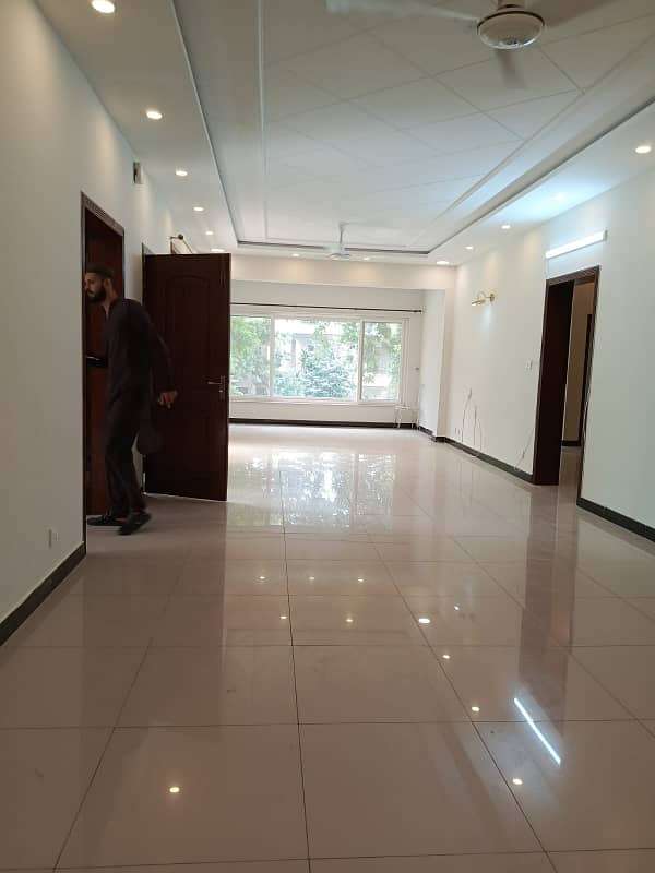 Beautiful Upper Portion Available For Rent Demand 2 Lak 9