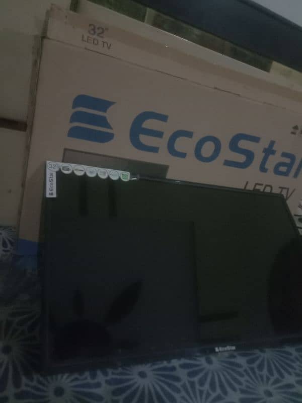 Ecostar simple led tv 32 inch All okay with box 5