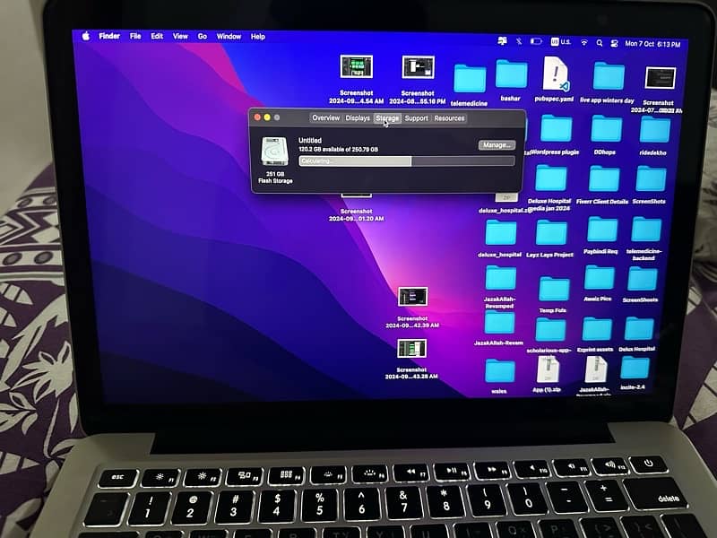 macbook pro 2015 ( 13”inch) 3