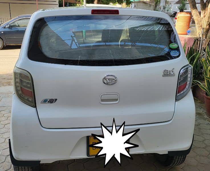 Daihatsu Mira 2014 2