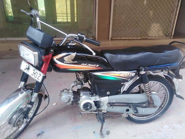 Honda 70 bike urgent sale 0370/5245150 6