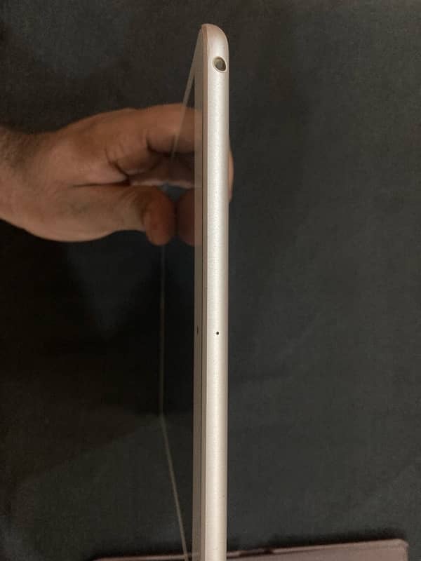 ipad 8th generation 32gb with pencil 4