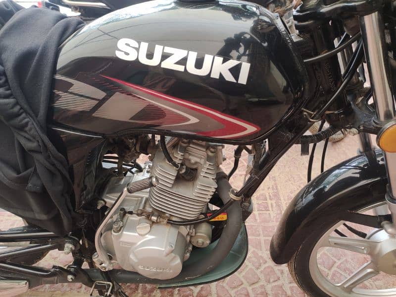 Suzuki GD110s 6