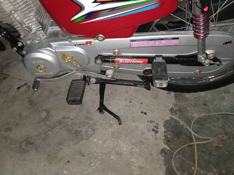 Honda 125cc 2023 model haripur number see in kamra cantt 4