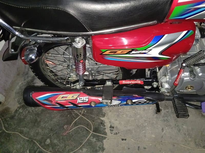 Honda 125cc 2023 model haripur number see in kamra cantt 7